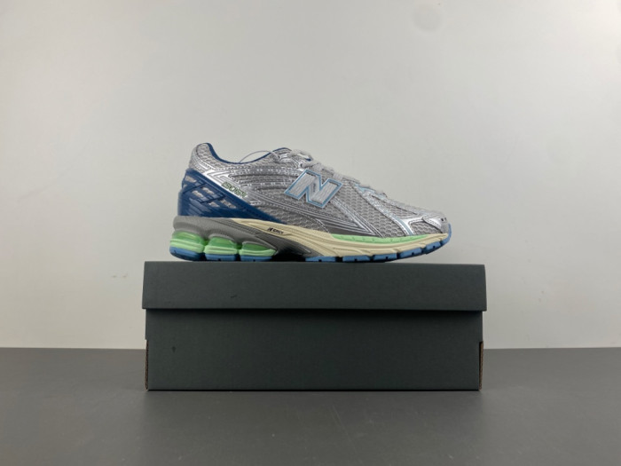 New Balance 1906R Still Water Lab Green U1906RCR