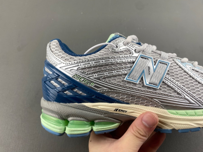 New Balance 1906R Still Water Lab Green U1906RCR