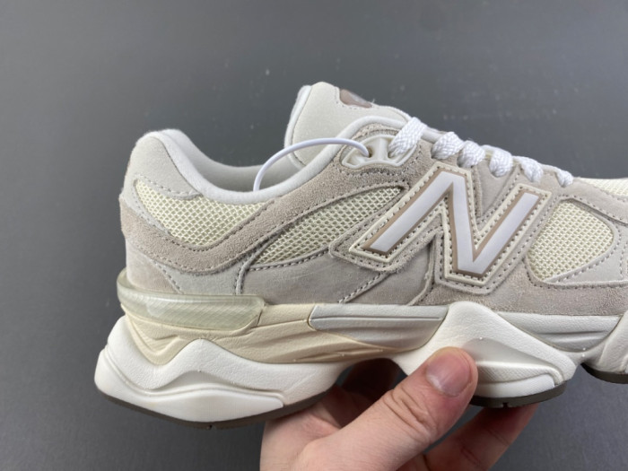 New Balance 9060 mesh-panelled U906029Y