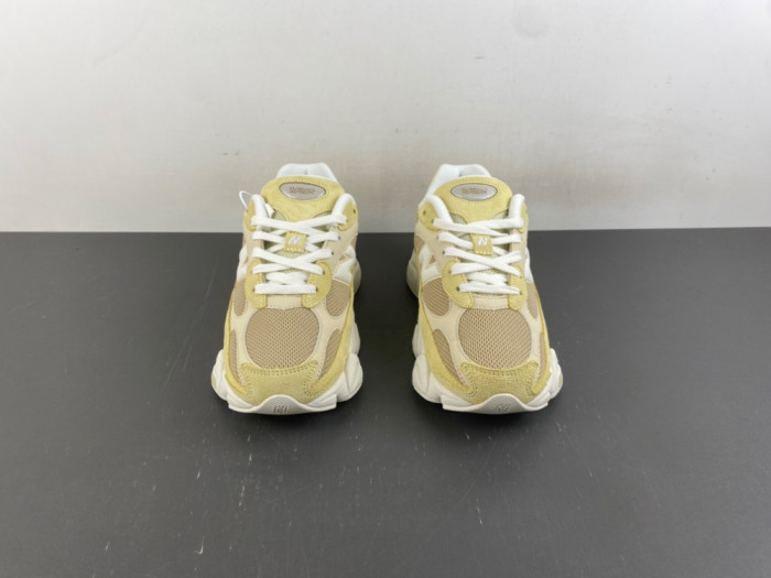 New Balance Wmns 9060R 