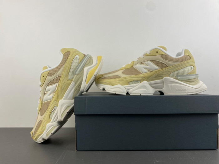 New Balance Wmns 9060R 