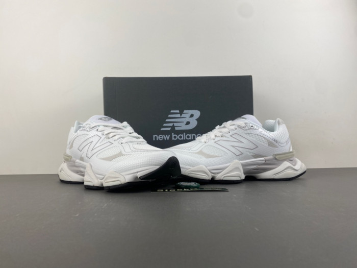 New Balance 9060 Triple White U90608PE