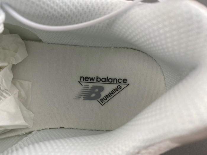 New Balance 9060 Triple White U90608PE