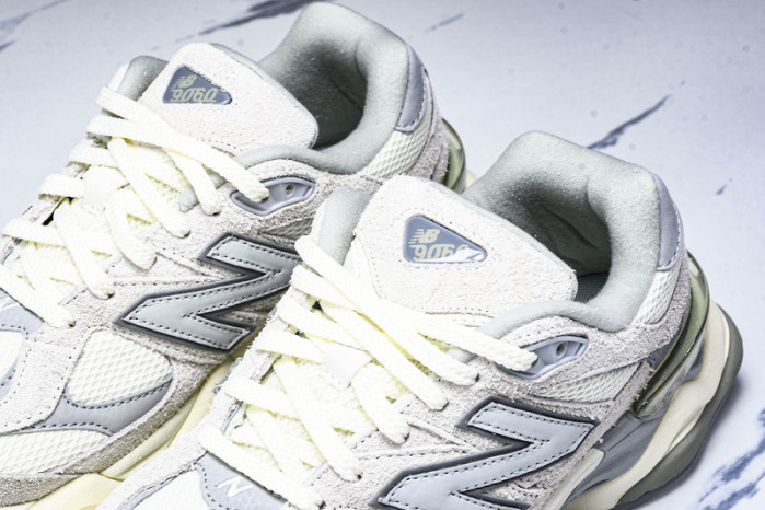New Balance 9060 Moonbeam Sea Salt U9060HSC