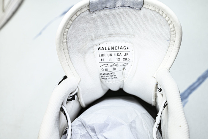 Balen Hamptons Worn-Out WCURB9141White