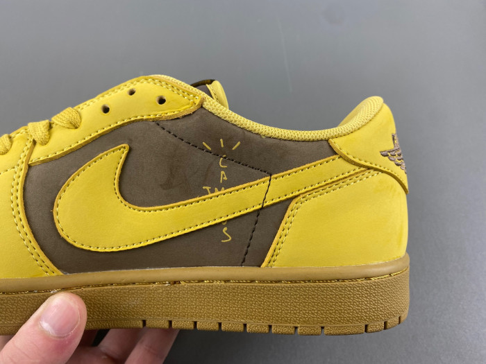 travis scott x air jordan 1 yellow